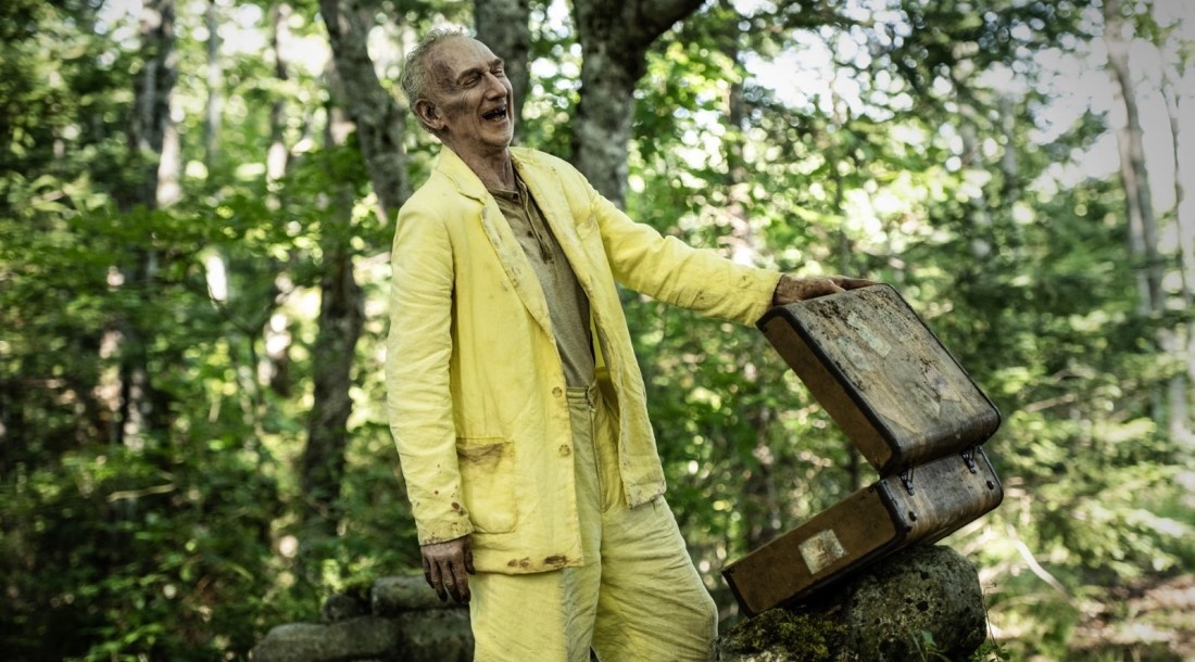     Кадр из 4 сезона сериала «Извне» (2026)