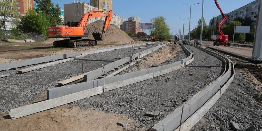 В Омске выделили на обустройство тротуаров 190 миллионов рублей