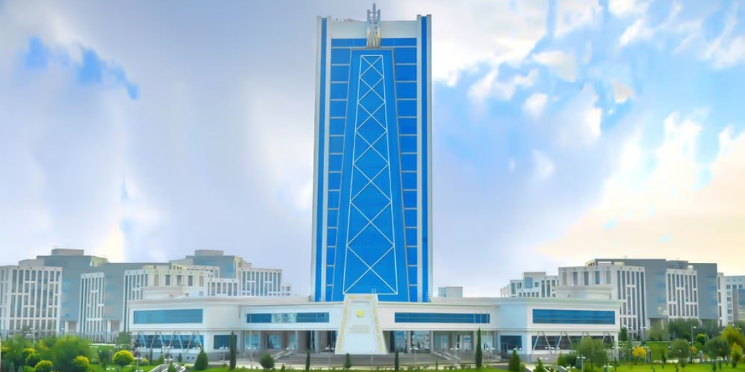 В нефтегазовом ВУЗе Туркменистана обсудили развитие сотрудничества с Китаем