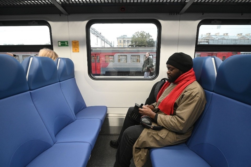    Автобусы дождутся пассажиров электричек. Алексей БУЛАТОВ