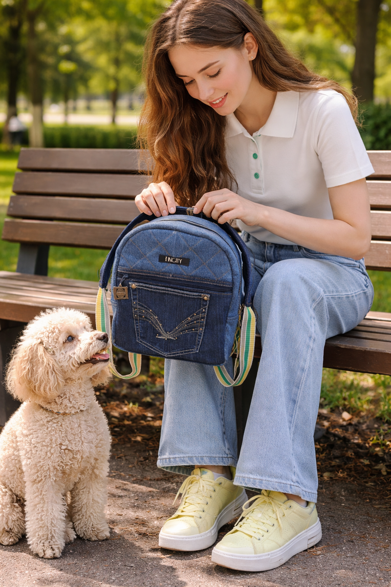 Пример, как смотрится рюкзак в полном образе
