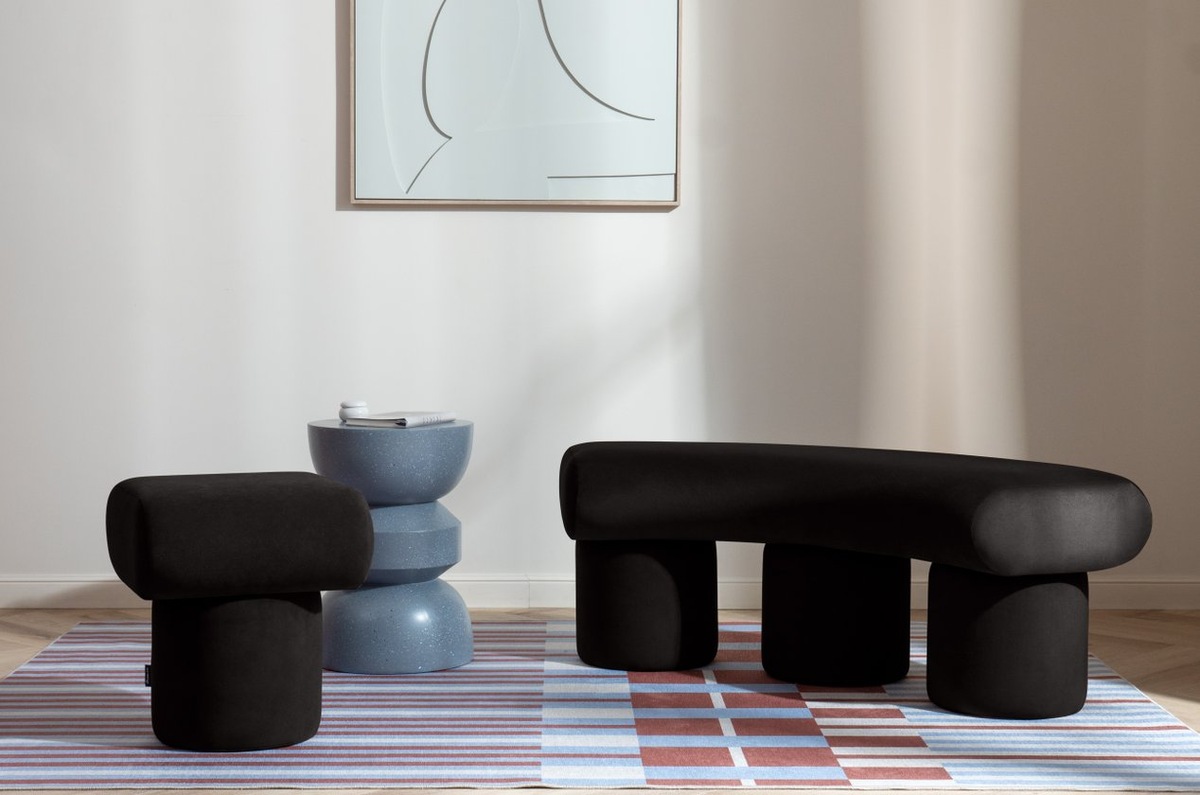 Пуф Плум Велюр Черный