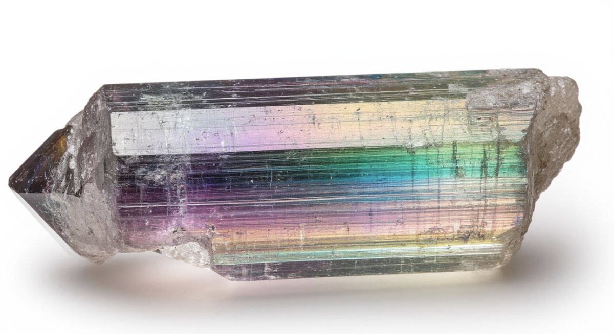 Камень турмалин