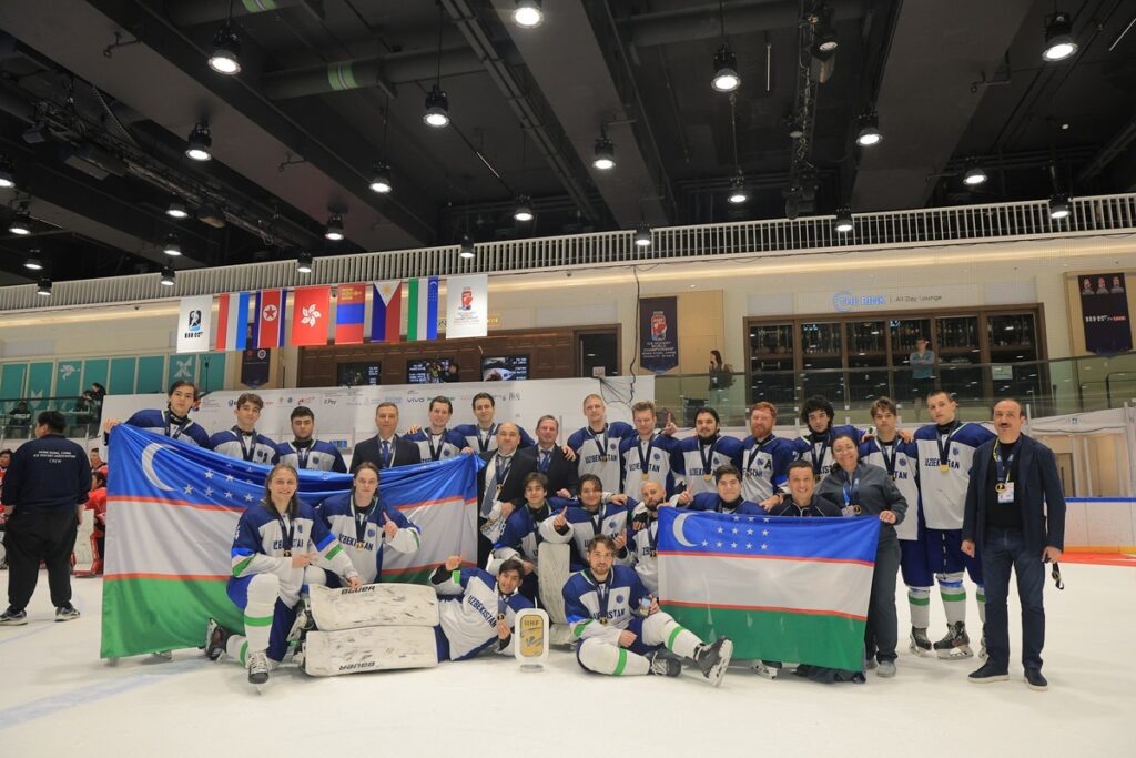 Сборная Узбекистана по хоккею Фото ФХУ