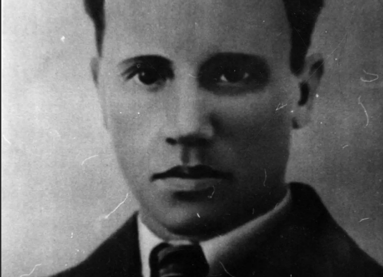 Подавил огонь двух станковых пулеметов: подвиг Героя Советского Союза Григория Ожмегова