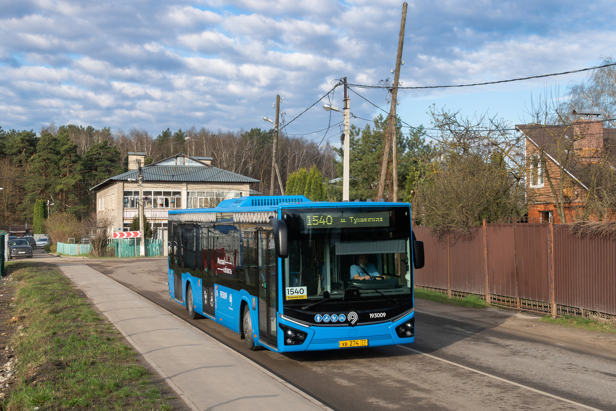 Для новых маршрутов в область - новые автобусы. На фото ЛиАЗ СитиМакс-12.
