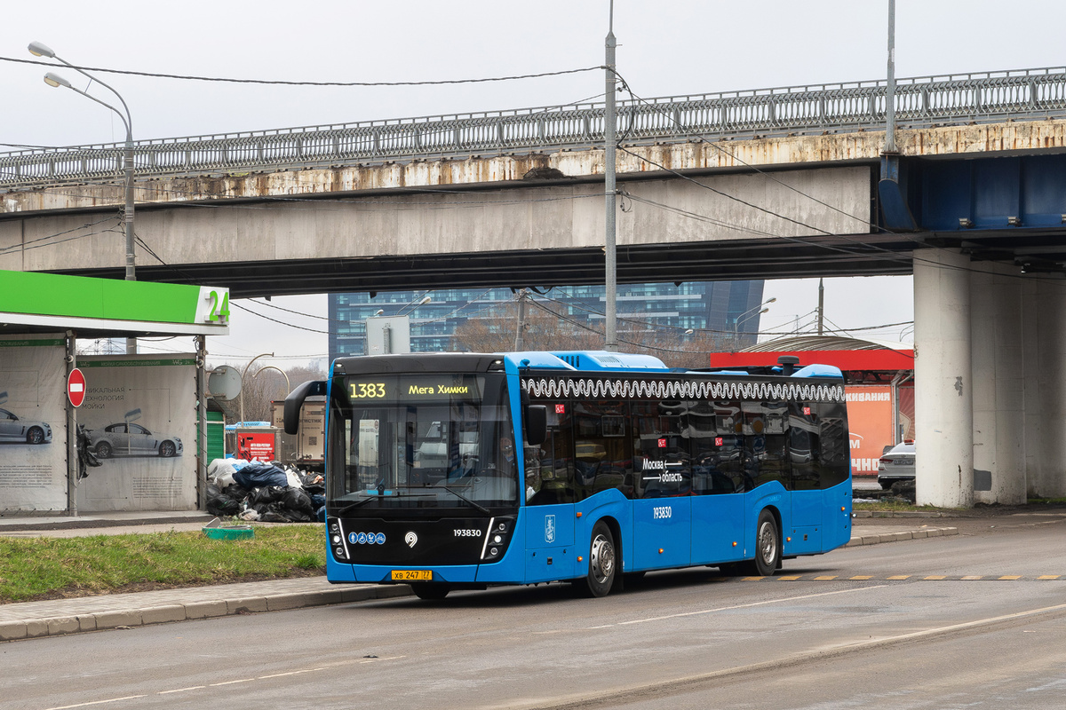 Мосгортранс обслуживает три десятка маршрутов между Москвой и Подмосковьем.