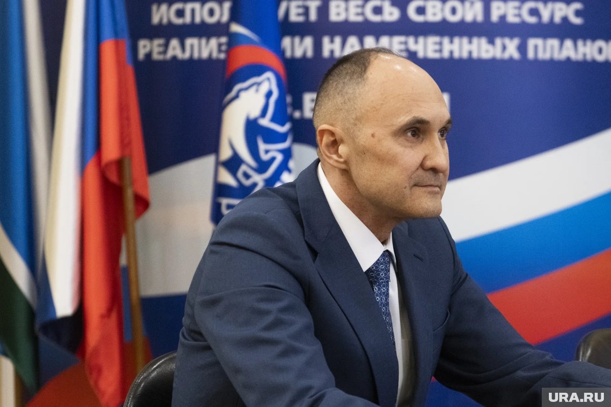    Тарас Исаков стал первым перебежчиком в этом политическом сезоне