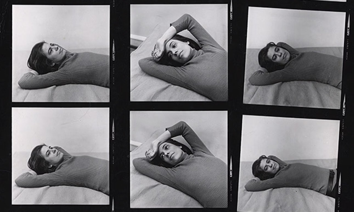 Питер Худжар. «Контактный лист: Сьюзен Сонтаг» (1975).
Фото: Morgan Library & Museum