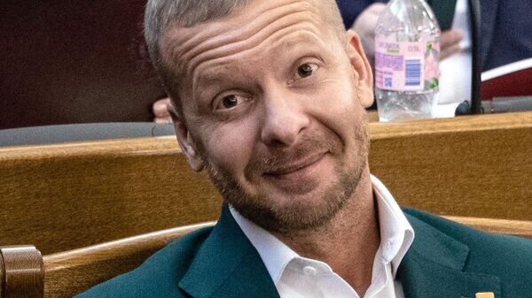    CC BY-SA 2.0 / Saeima / Reinis Inkēns / 14.Saeimas pirmā sēde (cropped image)