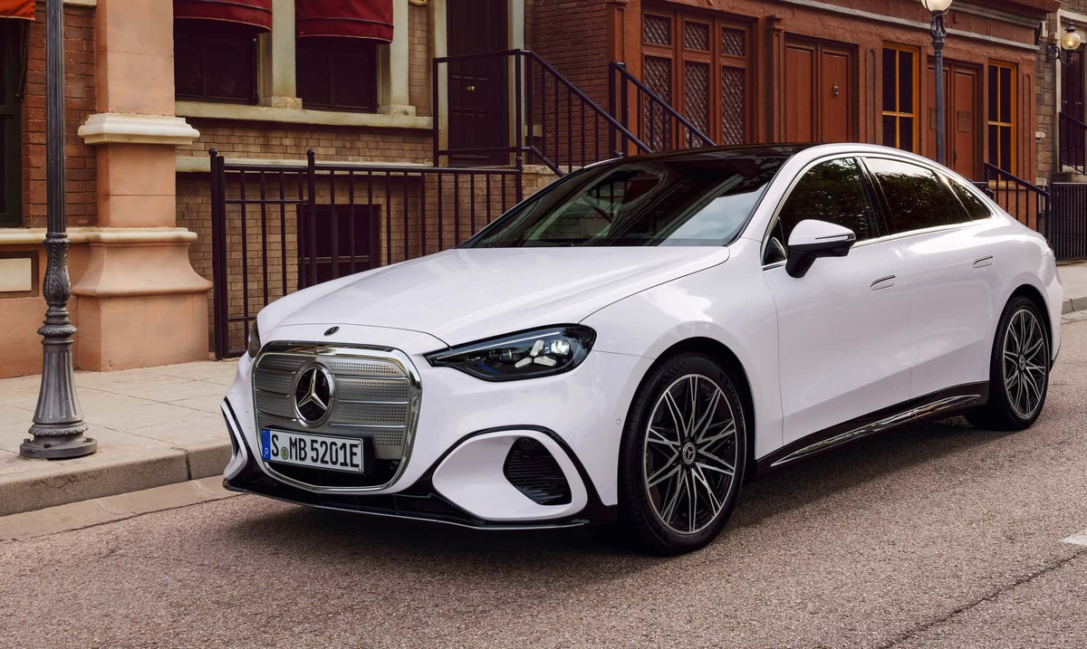 Новый седан Mercedes-Benz C-Class Electric