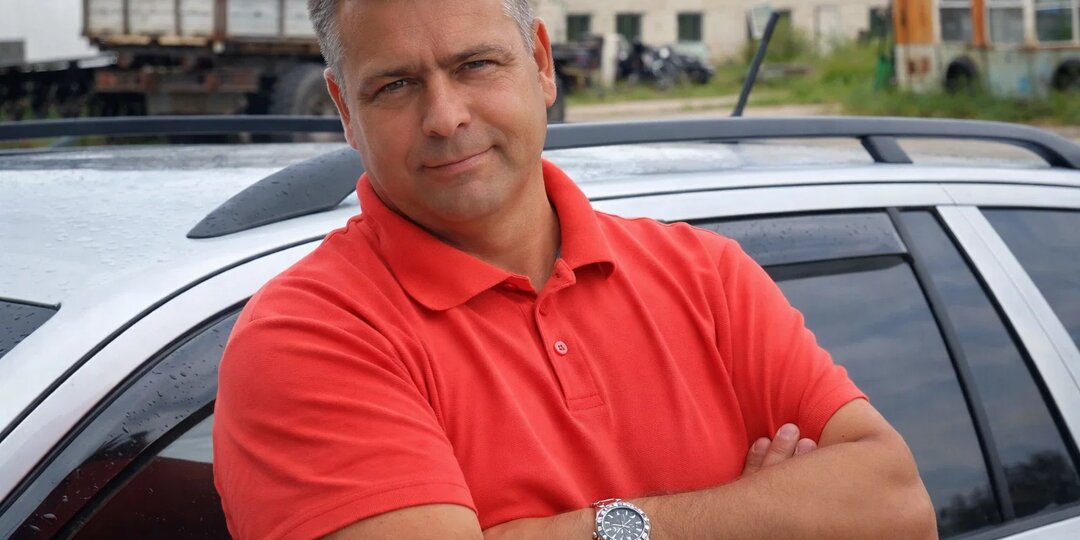 Через полгода отношений 55-летний мужчина предложил съехаться. Я была счастлива, пока не услышала одну фразу на кухне