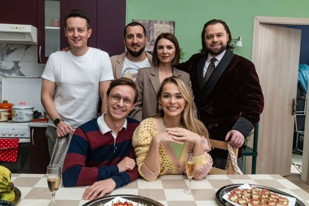    На съемках сериала «Универ. 15 лет спустя»