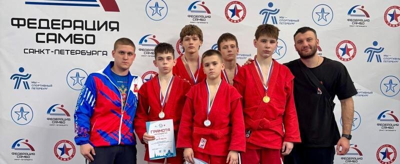 Вологодская область – с медалями межрегиональных соревнований по самбо