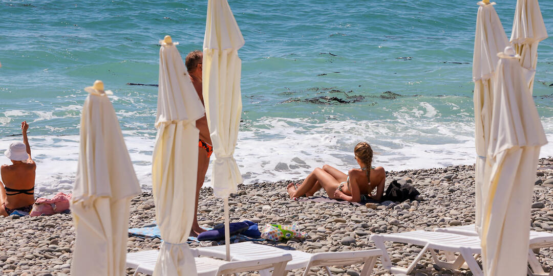 В Сочи стартовали работы по подготовке пляжей к купальному сезону