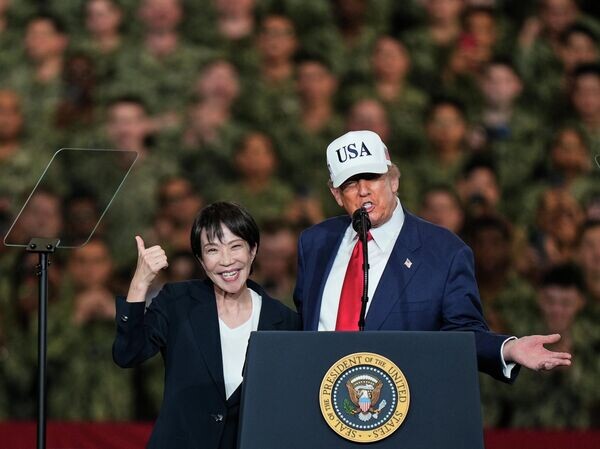    © AP Photo / Eugene Hoshiko