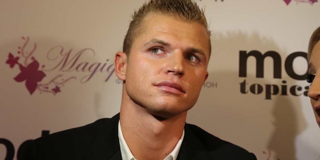 Тарасов объяснил, почему публично поздравил сестру Бузовой с беременностью