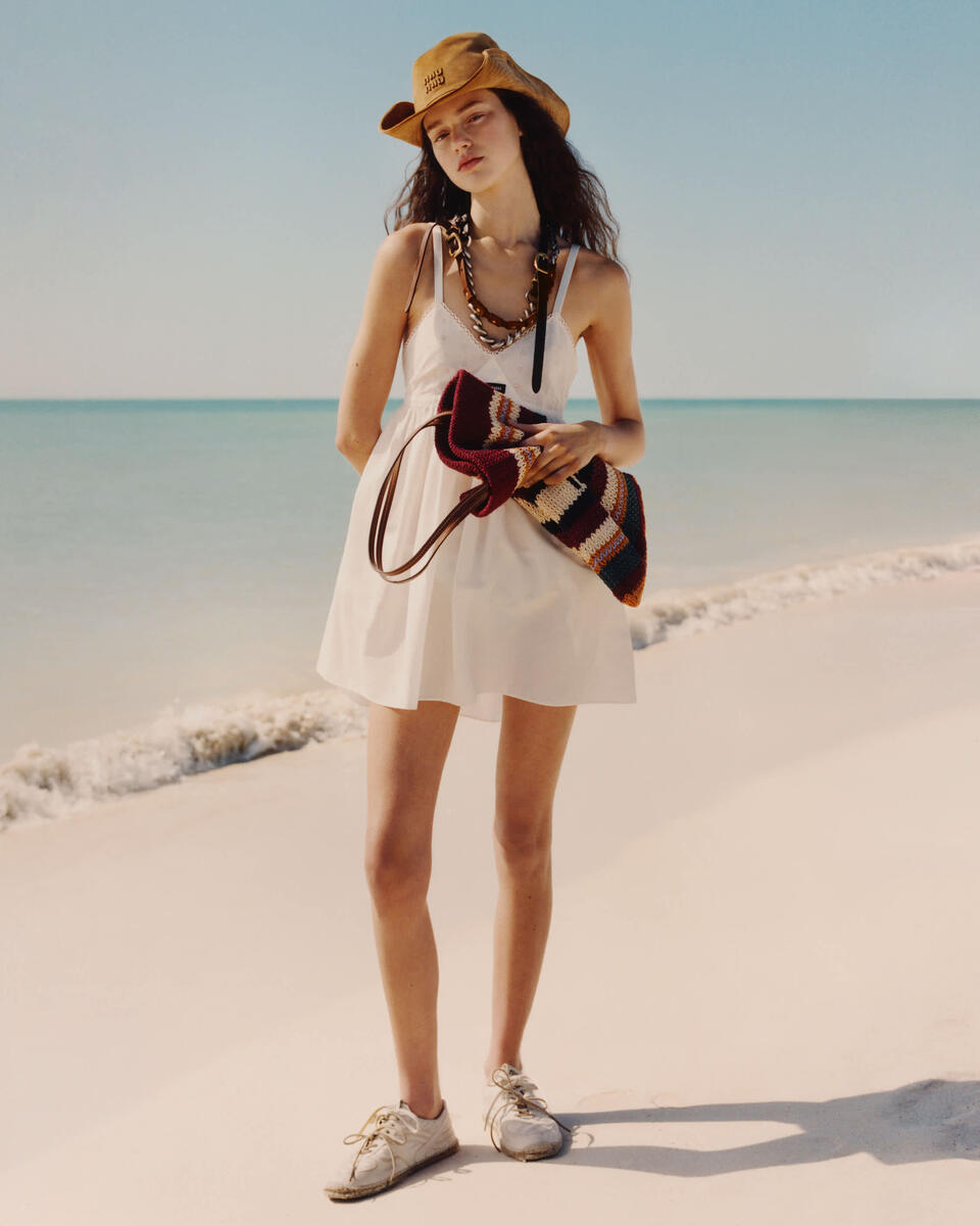    Бренд Miu Miu выпустил коллекцию L'Eté 2026 (фото 2)