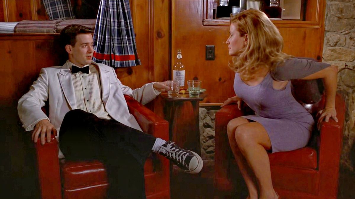 Вспомним мемы из голливудского кино прошлых лет, которые мы до сих пор помним| Кадр из фильма "Американский пирог". Реж.: Пол Вайц