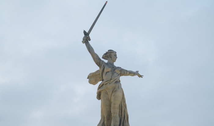 Режиссер Бортко выступил за возвращение Волгограду имени Сталинград