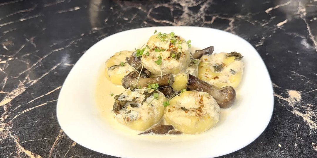 Картофельные ньоки с грибами