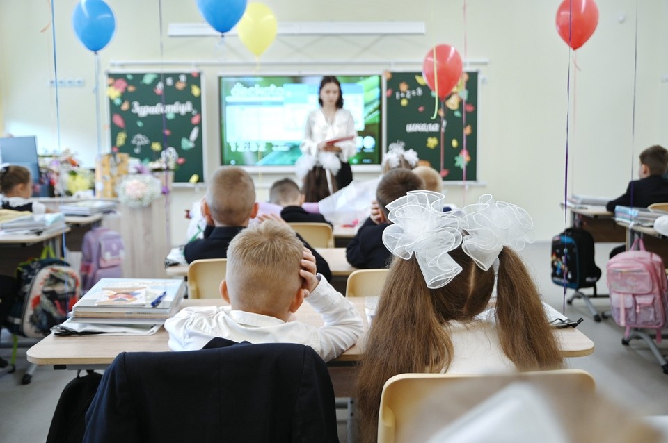    Учения проходят в школах России ежегодно. Алексей БУЛАТОВ