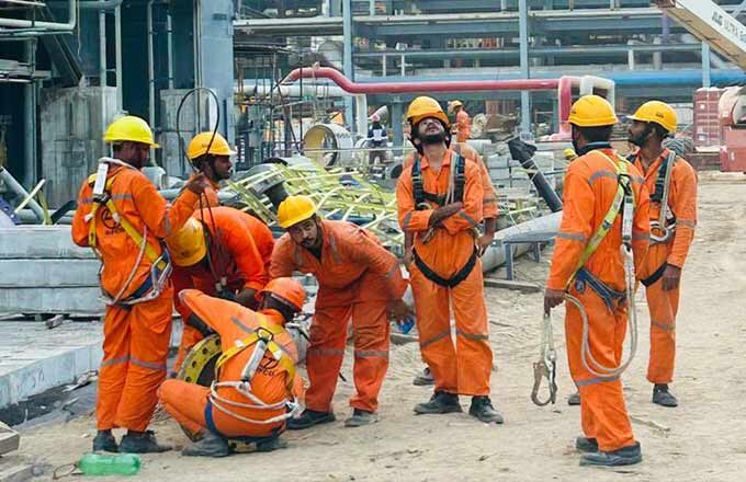 Помимо Индии в РФ приезжают рабочие из Китая, Турции и Сербии