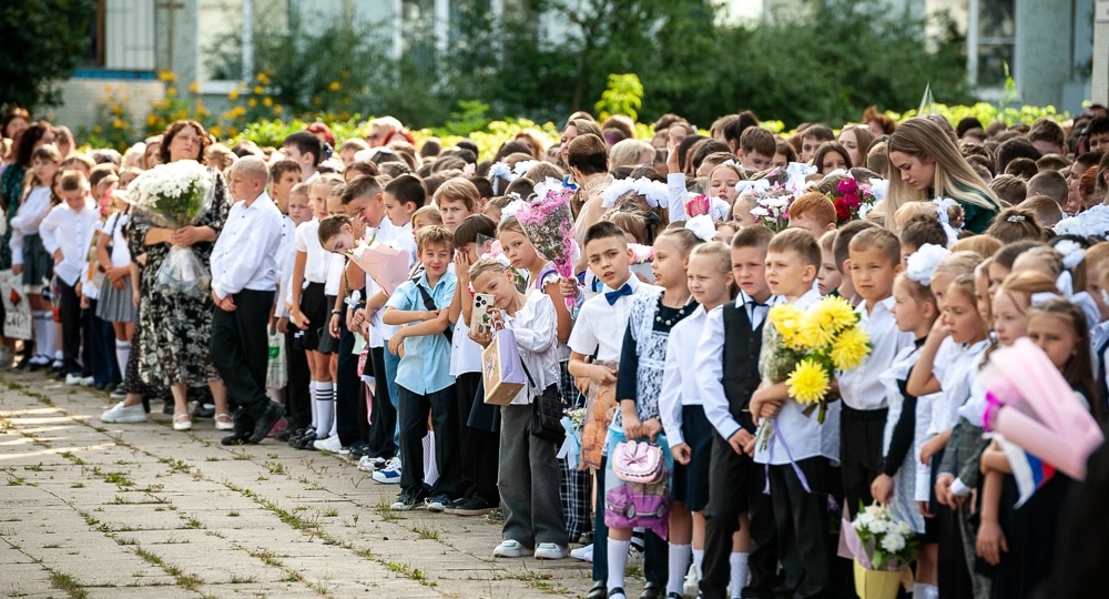 А пусть в школе этим займутся!
