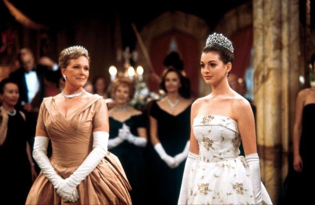    Кадр из фильма «Как стать принцессой» (The Princess Diaries, США, 2001)