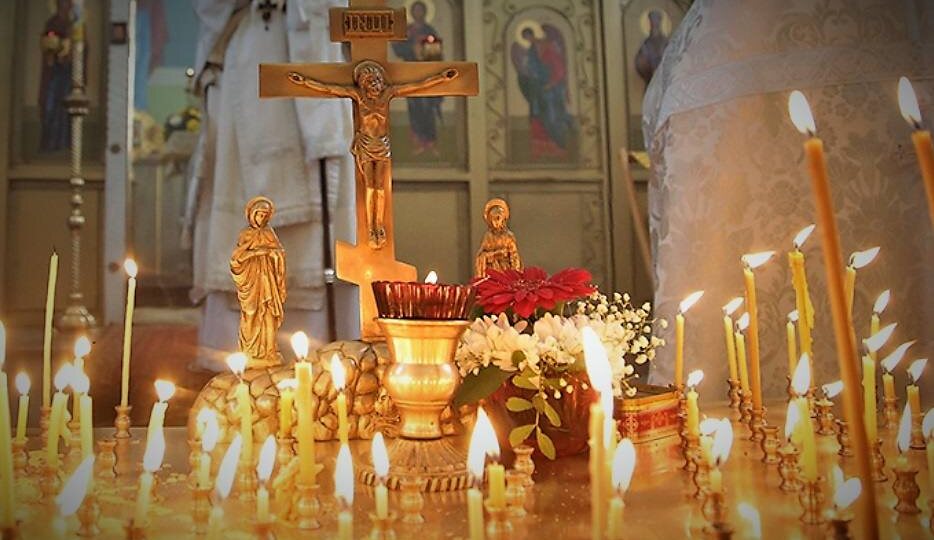 Радоница в 2026 году: как правильно поминать усопших дома, что делать на кладбище, самые сильные молитвы