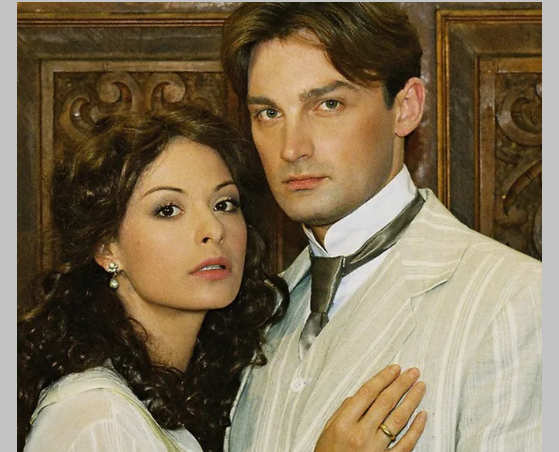 Единственный актер в России, усыновивший 5 детей. Кто жена, как выглядят дети, в каких фильмах снимается