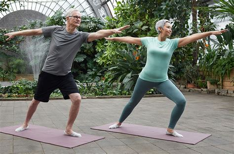 Тренировка осанки: 7 минут в день, чтобы выглядеть на 10 лет моложе
