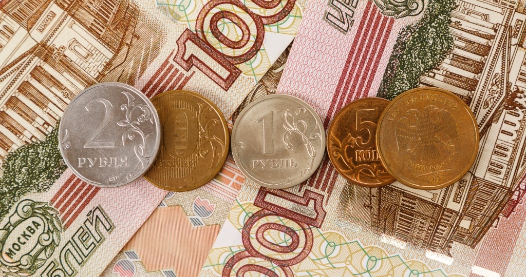 Минстрой разъяснил: эксперимент по взысканию долгов за ЖКУ не предполагает онлайн‐списания