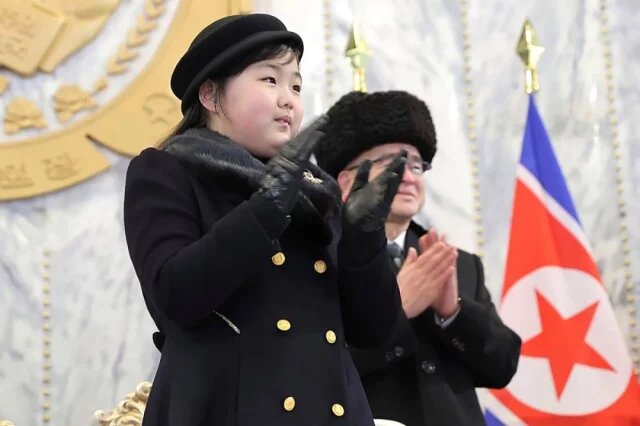    Ким Чжу Э — дочь Ким Чен Ына. Что о ней известно и как она выглядит?