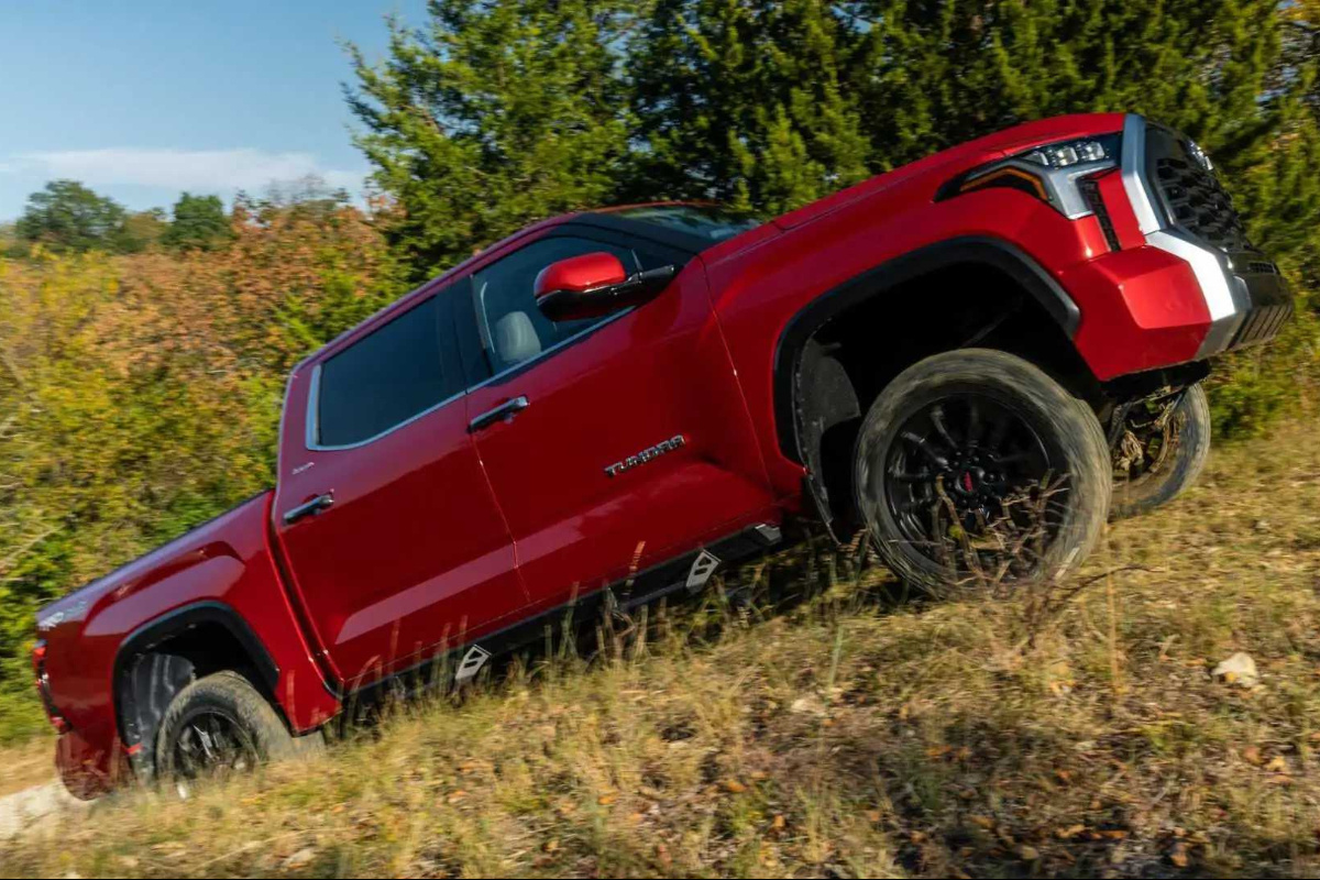    Тoyota Тundra 3. Фото motor1.com