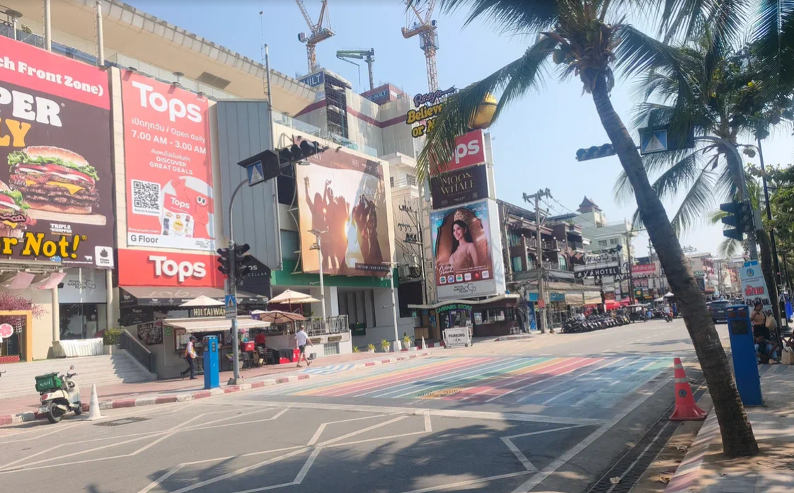 Фото автора. Пустые улицы в обед