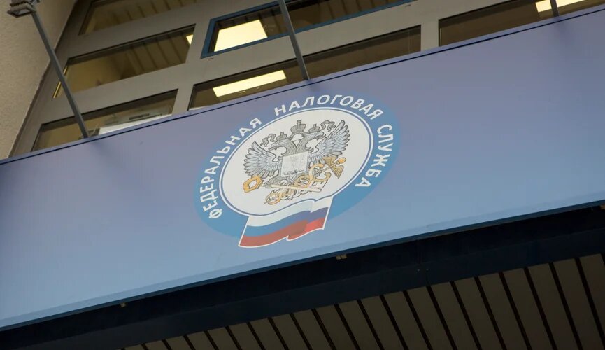 Экономическая логика. Как банки и налоговая ловят «странные» платежи бизнеса в 2026 году?