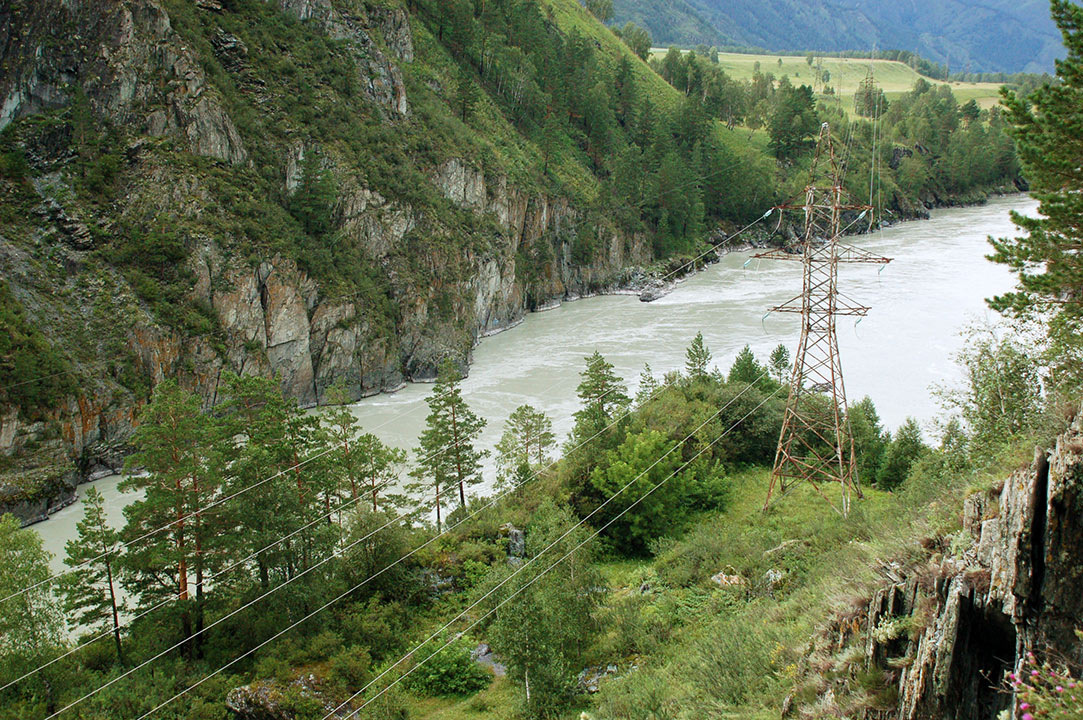    Горный Алтай является одним из мест притяжения Сибири. Фото из архива «Континента Сибирь»