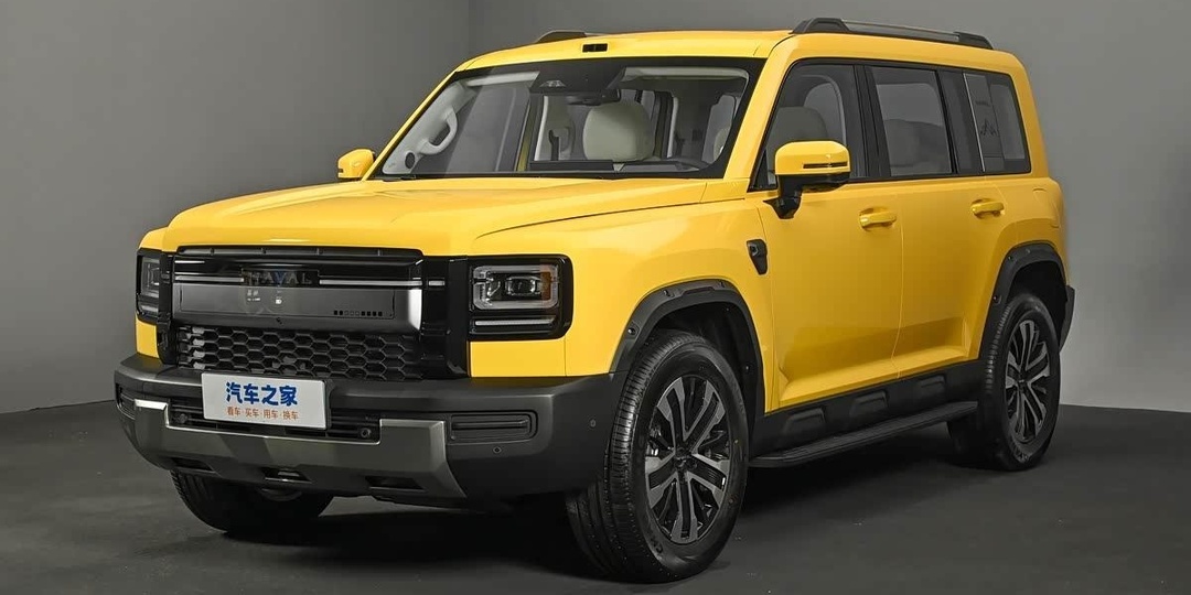 И зачем нам крузак, когда есть Haval Raptor PLUS: 449 сил, 7 мест и база Land Cruiser 300 за 2,15 млн!