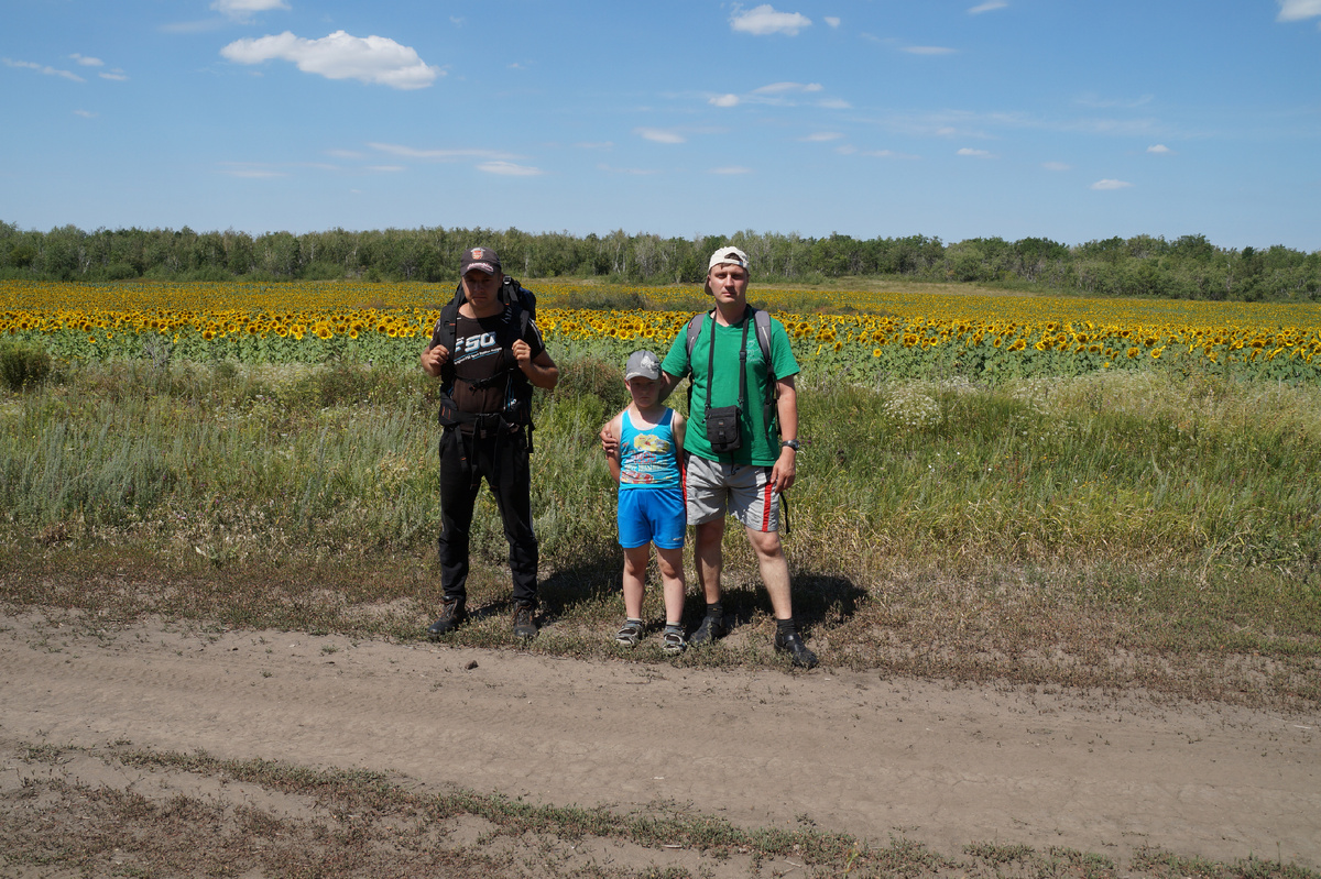Дмитрий Савва, Егор, я возле «места посадки НЛО» 2015 год