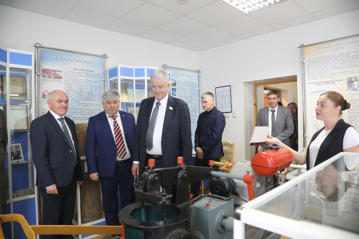 ФОТО С САЙТА ГОССОБРАНИЯ РБ