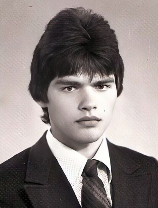    Артист Евгений Дятлов на пике творческой карьеры.