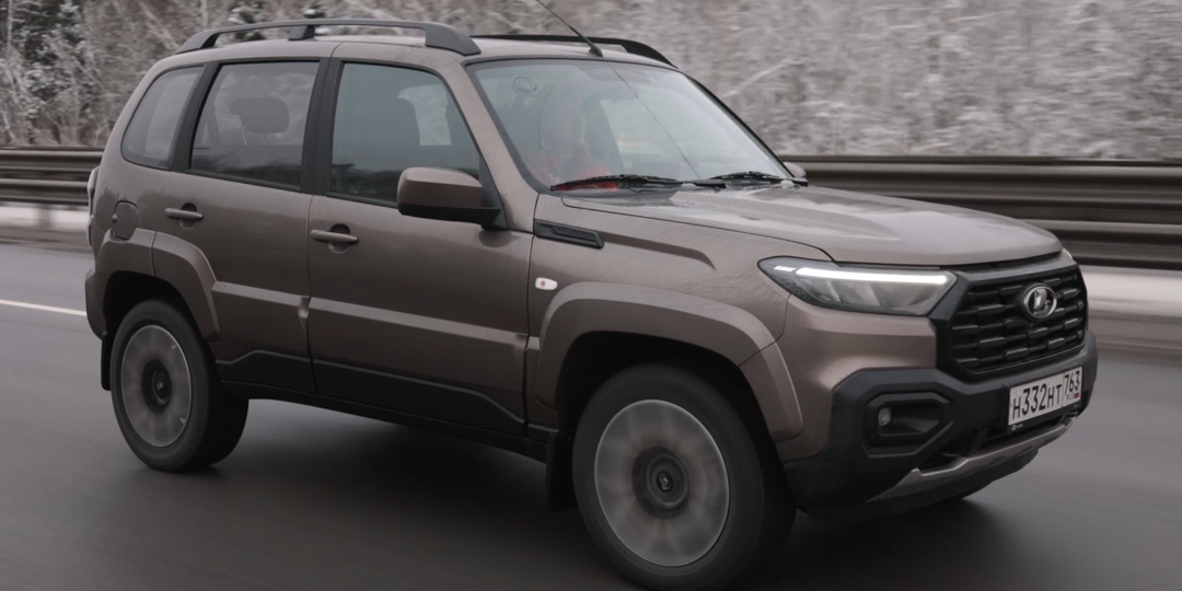 Lada Niva Travel новая 1.8 против старой доброй 1.7 л: сколько стоит мощность для народа?