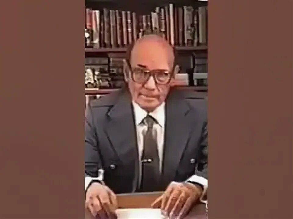 Григорий Петрович Климов много чего сказал и написал на этот счет.