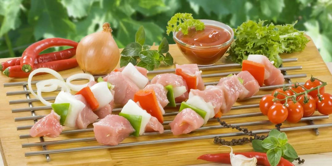 Как приготовить сочный куриный шашлык? Рассказываем секреты нежного мяса