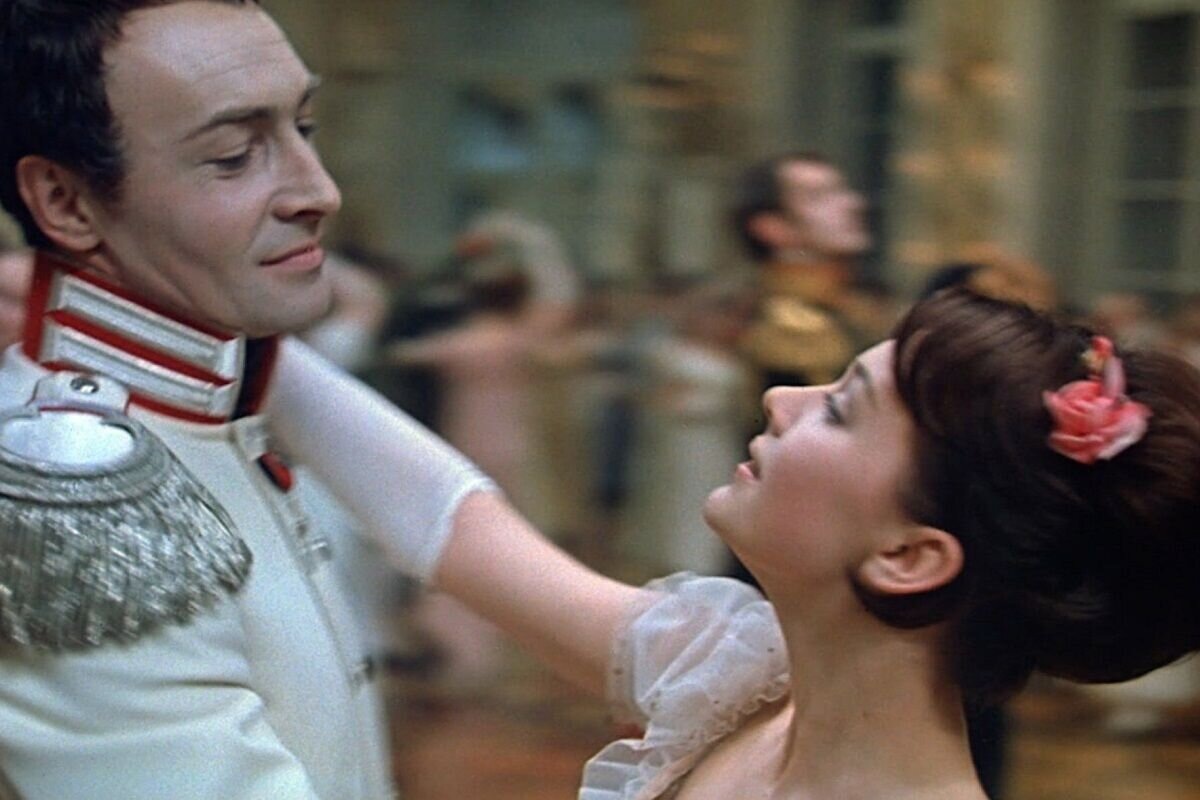 Роман «Война и мир» есть отзвук великих деяний. Так появляется большая литература. 