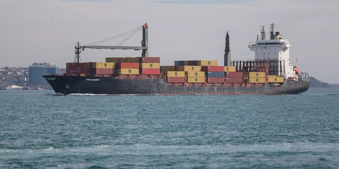 Эксперт заявил, что инцидент в Ормузском проливе поставил под угрозу переговоры