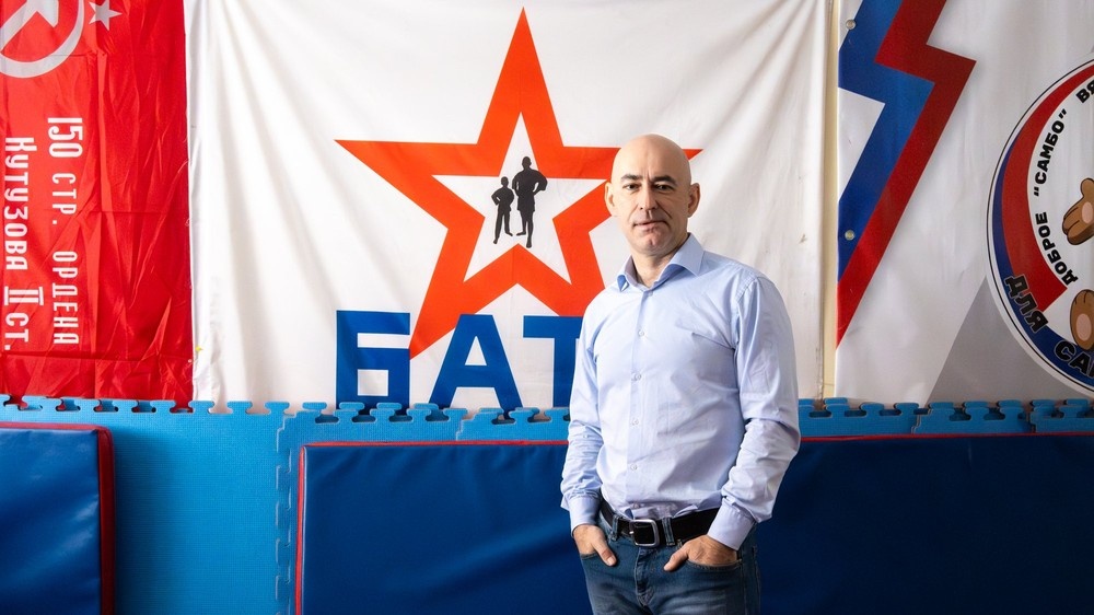 Вячеслав Истошин в спортивном зале центра «Батя»