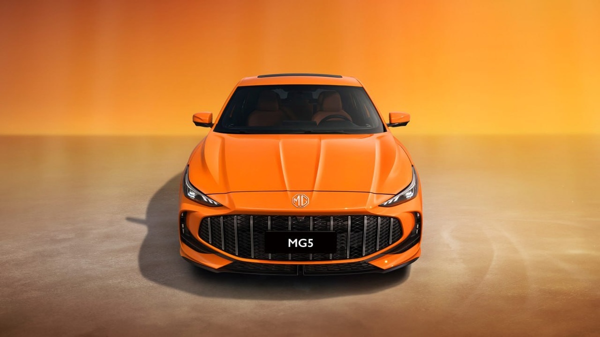 Бизнес седан за 560 тыс.руб на рынке Китая, скорее сон для нас, там тенденция рынка и плод высокой конкуренции.