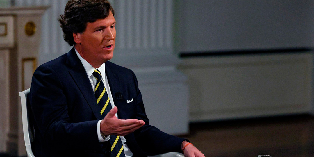 Карлсон заявил, что сожалеет о поддержке Трампа